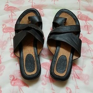 💐💐B.O.C Sandals Size 6